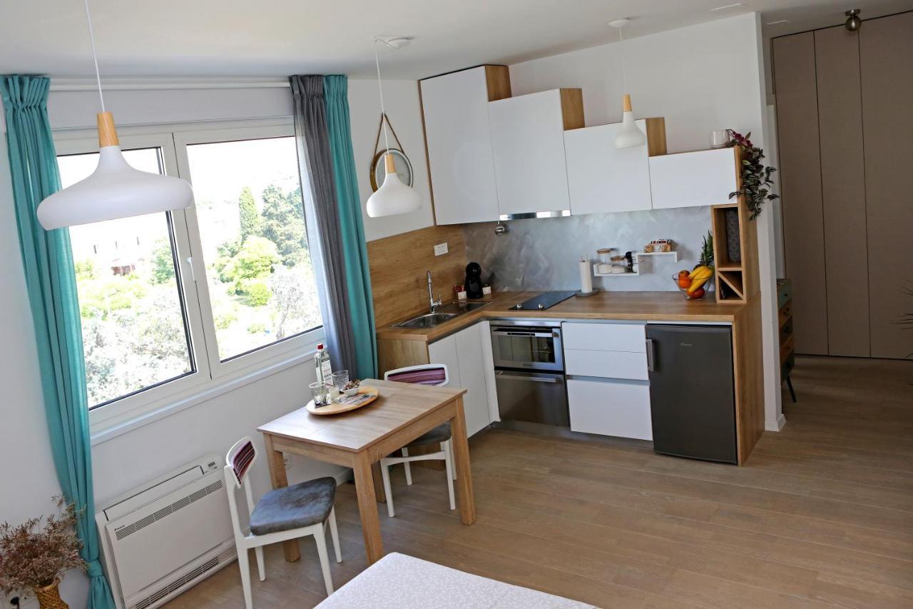 Studio Apartment Camino With Parking Zadar Exterior photo
