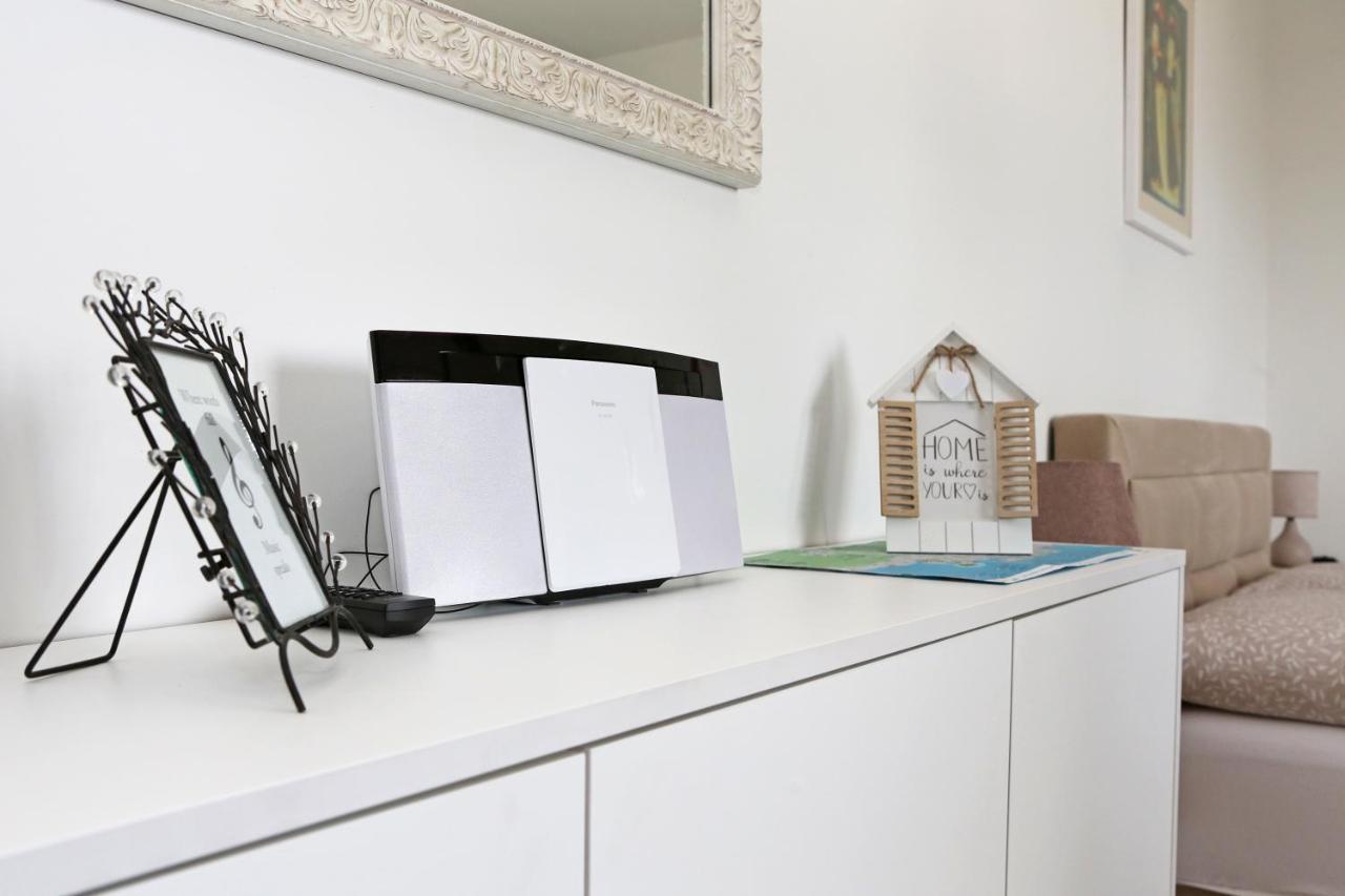 Studio Apartment Camino With Parking Zadar Exterior photo